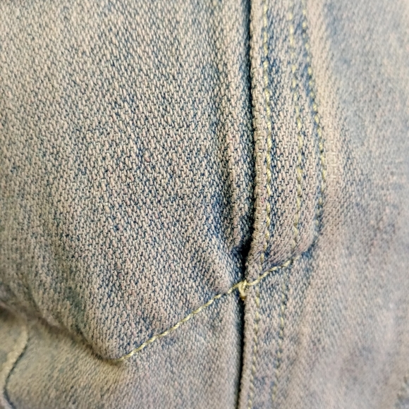 Body Central Jean Jacket L - Picture 7 of 9